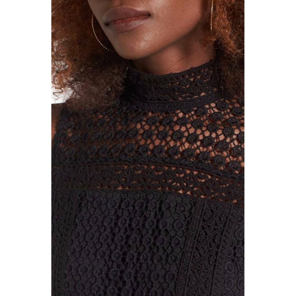 Leith Eyelet Lace Ruffle Hem Sleeveless Dress NEW - Picture 4 of 5
